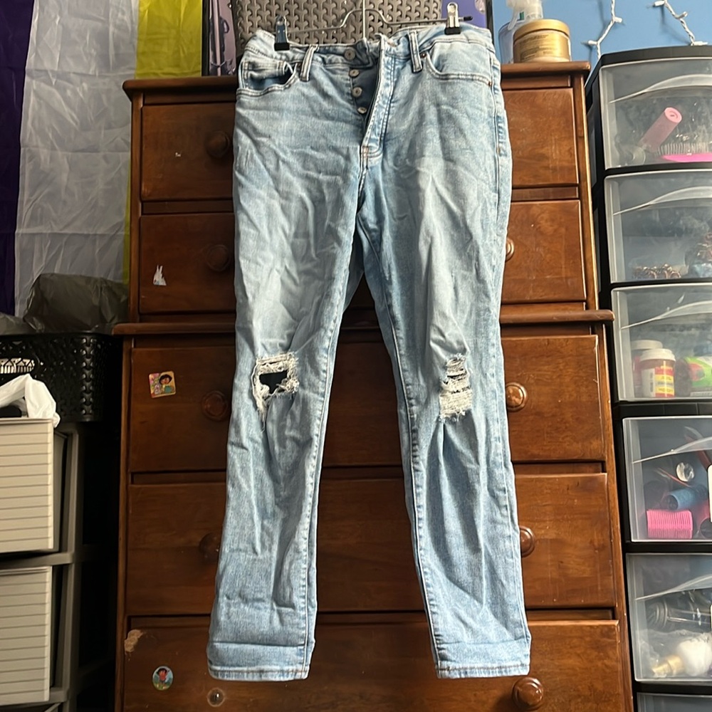 EUC High Rise Straight Jeans